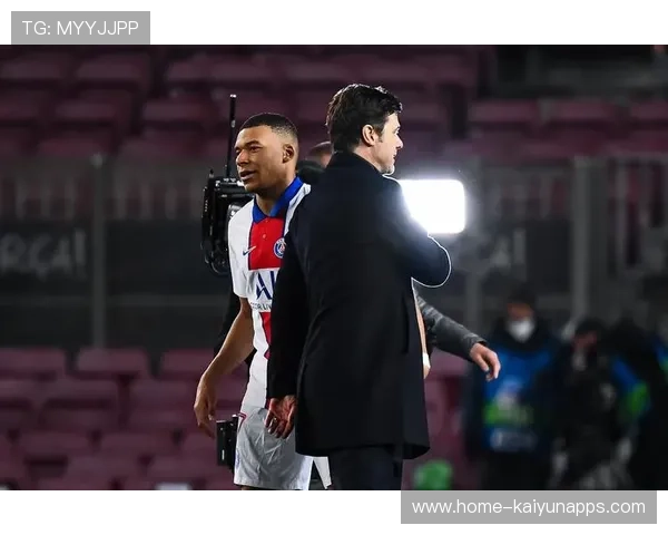 巴黎前场配合太顺畅，姆巴佩彻底放飞，巴黎引进姆巴佩花了多少钱